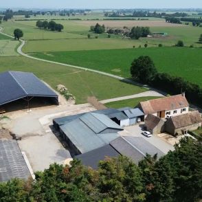 Bâtiment agricole solaire symétrique Triangle Énergie