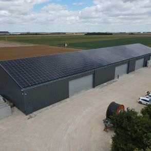 Hangar Solaire Triangle energie Asymétrique