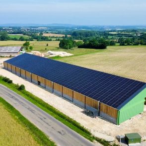 Bâtiment agricole solaire en Sarthe