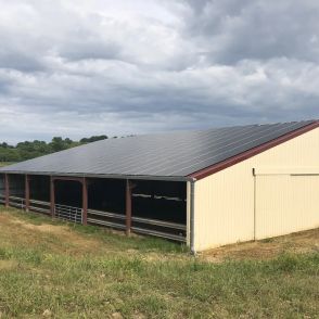 Hangar Solaire réalisé par Triangle energie Monopente