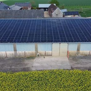 Bâtiment agricole Solaire et photovoltaïque réalisé par Triangle energie chez de agriculteurs dans toute la France