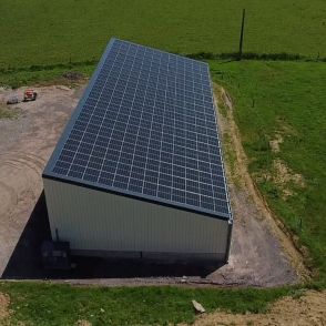 Bâtiment agricole Solaire et photovoltaïque réalisé par Triangle energie chez de agriculteurs dans toute la France