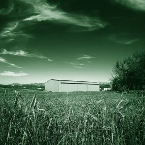 Hangar Solaire Symétrique réalisé par Triangle energie