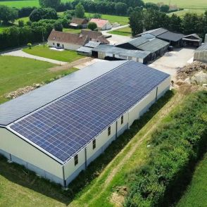 Bâtiment agricole solaire symétrique Triangle Énergie