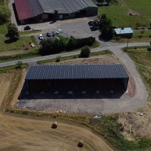 Bâtiment agricole Solaire et photovoltaïque réalisé par Triangle energie chez de agriculteurs dans toute la France