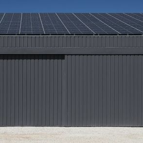 Hangar Solaire Triangle energie Asymétrique