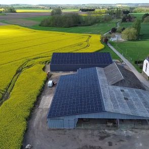 Bâtiment agricole Solaire et photovoltaïque réalisé par Triangle energie chez de agriculteurs dans toute la France