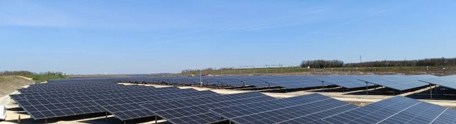 Champs solaire réalisé par Triangle Horizon