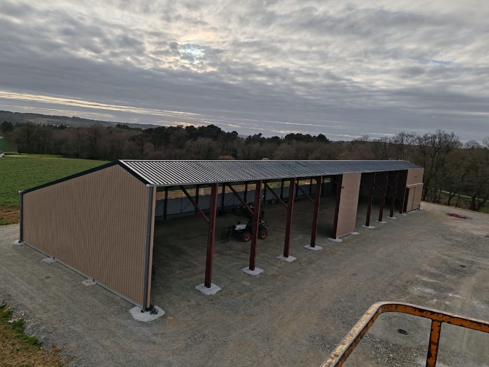 Hangar agricole solaire dans le Morbihan Triangle Énergie