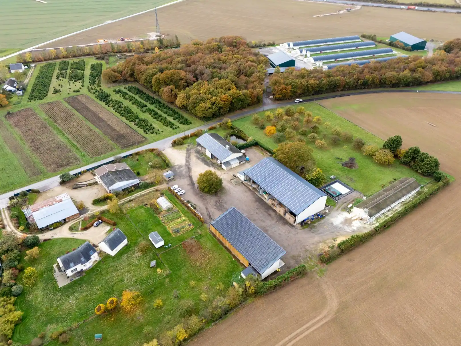 Bâtiments agricoles solaires dans l'Eure
